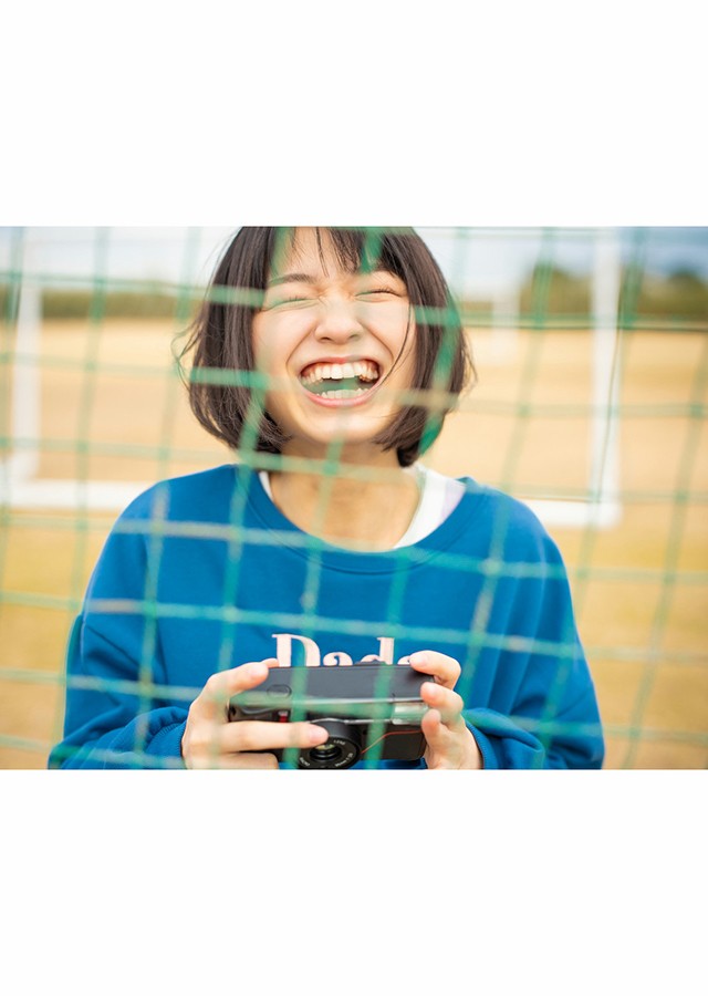 SUMIRE -咲き誇る青春の記憶- 倉本すみれ【ヌード写真集】｜サンプル3